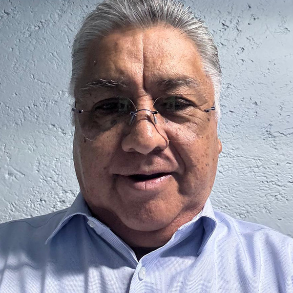 Armando Reyes (M. XALOSTOC)